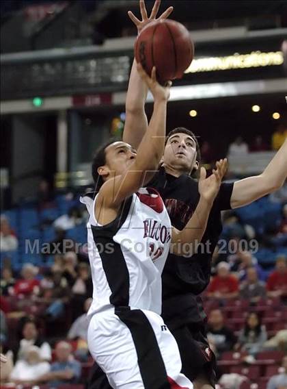 Thumbnail 3 in Bella Vista vs. Fairfield (CIF SJS D2 Playoffs) photogallery.