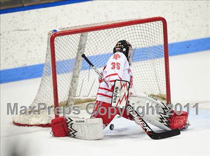 Thumbnail 3 in South Windsor vs. Fairfield Prep (CIAC Division 1 Semifinal) photogallery.