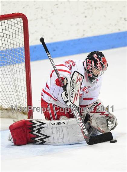 Thumbnail 1 in South Windsor vs. Fairfield Prep (CIAC Division 1 Semifinal) photogallery.