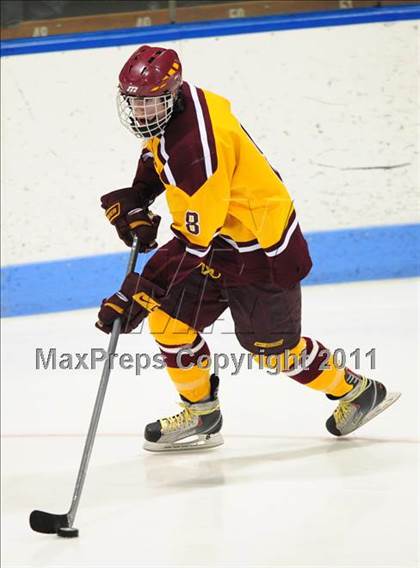 Thumbnail 3 in South Windsor vs. Fairfield Prep (CIAC Division 1 Semifinal) photogallery.