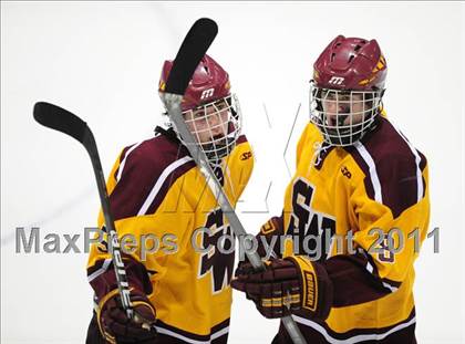 Thumbnail 3 in South Windsor vs. Fairfield Prep (CIAC Division 1 Semifinal) photogallery.