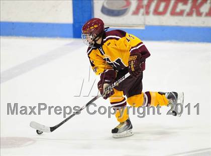 Thumbnail 1 in South Windsor vs. Fairfield Prep (CIAC Division 1 Semifinal) photogallery.