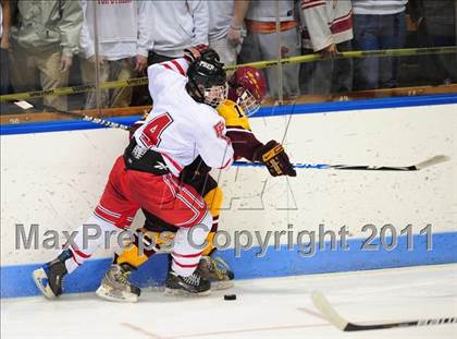 Thumbnail 2 in South Windsor vs. Fairfield Prep (CIAC Division 1 Semifinal) photogallery.