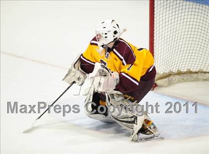 Thumbnail 1 in South Windsor vs. Fairfield Prep (CIAC Division 1 Semifinal) photogallery.