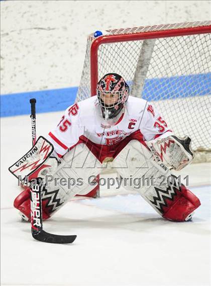 Thumbnail 3 in South Windsor vs. Fairfield Prep (CIAC Division 1 Semifinal) photogallery.