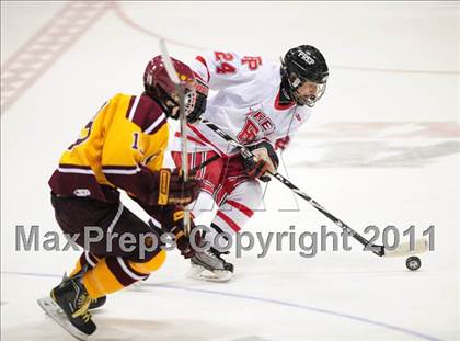 Thumbnail 3 in South Windsor vs. Fairfield Prep (CIAC Division 1 Semifinal) photogallery.