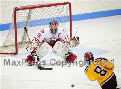 Thumbnail 3 in South Windsor vs. Fairfield Prep (CIAC Division 1 Semifinal) photogallery.