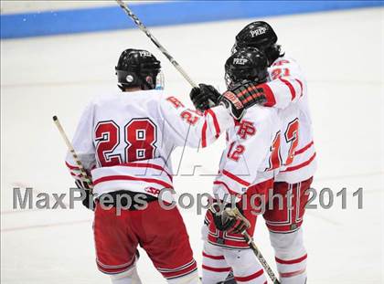Thumbnail 3 in South Windsor vs. Fairfield Prep (CIAC Division 1 Semifinal) photogallery.