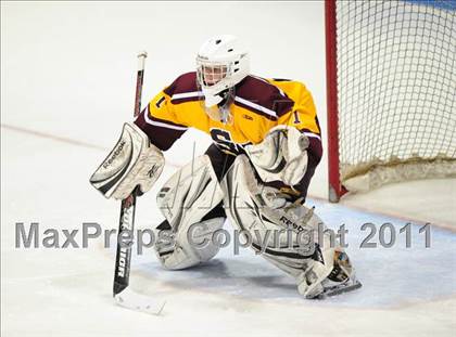 Thumbnail 2 in South Windsor vs. Fairfield Prep (CIAC Division 1 Semifinal) photogallery.