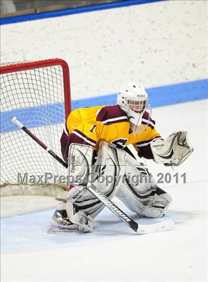 Thumbnail 2 in South Windsor vs. Fairfield Prep (CIAC Division 1 Semifinal) photogallery.