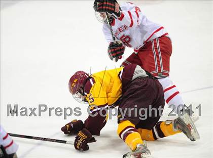 Thumbnail 1 in South Windsor vs. Fairfield Prep (CIAC Division 1 Semifinal) photogallery.
