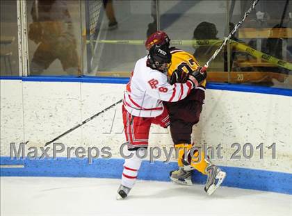 Thumbnail 3 in South Windsor vs. Fairfield Prep (CIAC Division 1 Semifinal) photogallery.