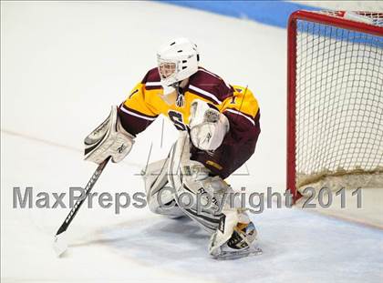 Thumbnail 2 in South Windsor vs. Fairfield Prep (CIAC Division 1 Semifinal) photogallery.
