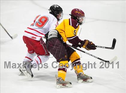 Thumbnail 2 in South Windsor vs. Fairfield Prep (CIAC Division 1 Semifinal) photogallery.