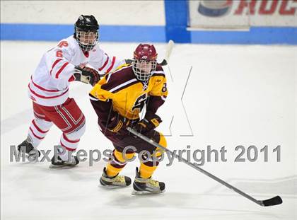 Thumbnail 3 in South Windsor vs. Fairfield Prep (CIAC Division 1 Semifinal) photogallery.