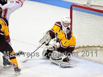 Thumbnail 1 in South Windsor vs. Fairfield Prep (CIAC Division 1 Semifinal) photogallery.