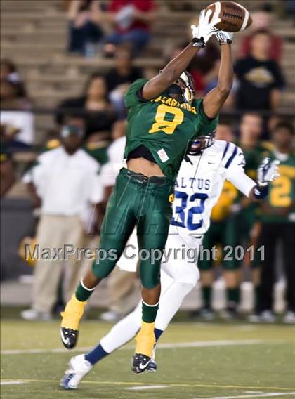 Thumbnail 2 in Altus vs. MacArthur photogallery.