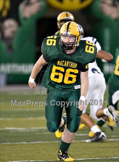 Thumbnail 2 in Altus vs. MacArthur photogallery.