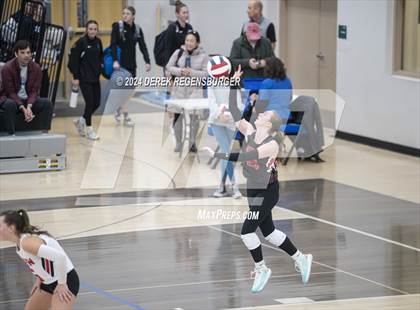 Thumbnail 3 in Peak to Peak vs Aspen (CHSAA 3A Regionals, Site 9) photogallery.