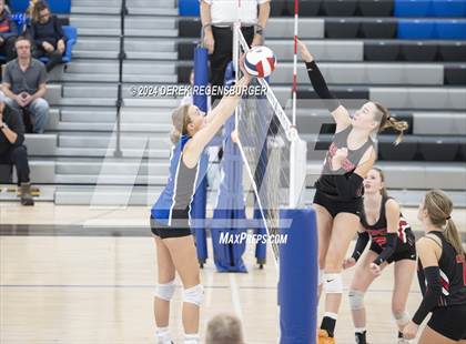 Thumbnail 2 in Peak to Peak vs Aspen (CHSAA 3A Regionals, Site 9) photogallery.