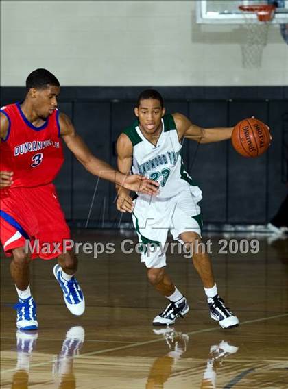 Thumbnail 1 in Kingwood Park vs. Duncanville (McDonalds Texas Invitational) photogallery.