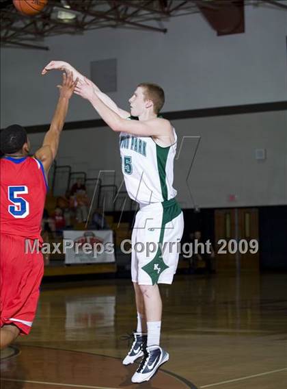 Thumbnail 2 in Kingwood Park vs. Duncanville (McDonalds Texas Invitational) photogallery.