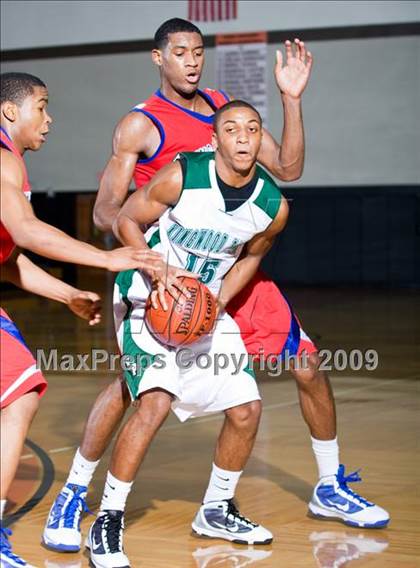 Thumbnail 3 in Kingwood Park vs. Duncanville (McDonalds Texas Invitational) photogallery.
