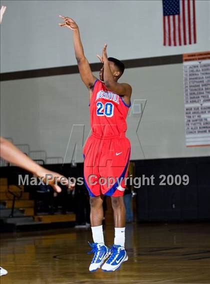Thumbnail 2 in Kingwood Park vs. Duncanville (McDonalds Texas Invitational) photogallery.