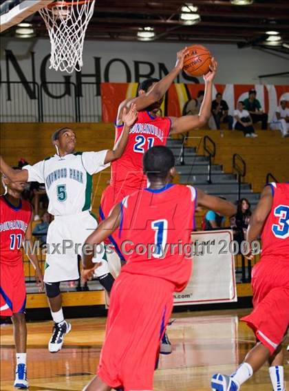 Thumbnail 1 in Kingwood Park vs. Duncanville (McDonalds Texas Invitational) photogallery.