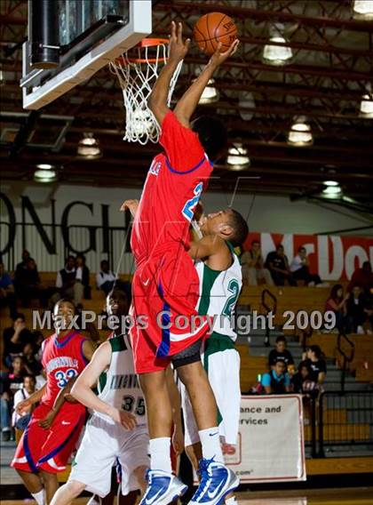 Thumbnail 3 in Kingwood Park vs. Duncanville (McDonalds Texas Invitational) photogallery.