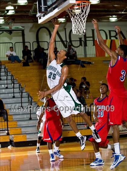 Thumbnail 1 in Kingwood Park vs. Duncanville (McDonalds Texas Invitational) photogallery.