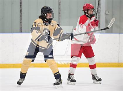 Thumbnail 3 in Newington Co-op vs. Conard (CCC South Final) photogallery.