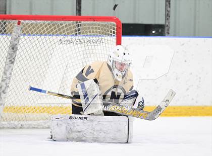 Thumbnail 3 in Newington Co-op vs. Conard (CCC South Final) photogallery.
