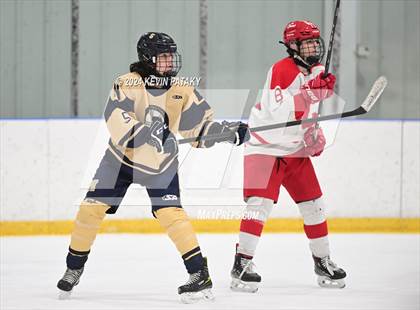 Thumbnail 1 in Newington Co-op vs. Conard (CCC South Final) photogallery.
