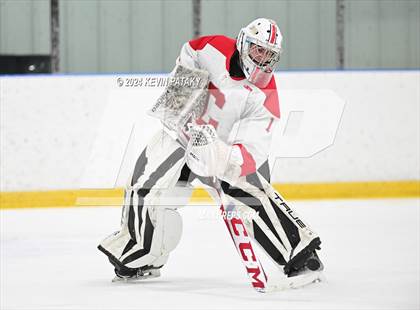 Thumbnail 2 in Newington Co-op vs. Conard (CCC South Final) photogallery.