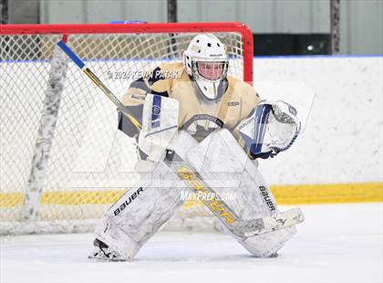 Thumbnail 3 in Newington Co-op vs. Conard (CCC South Final) photogallery.