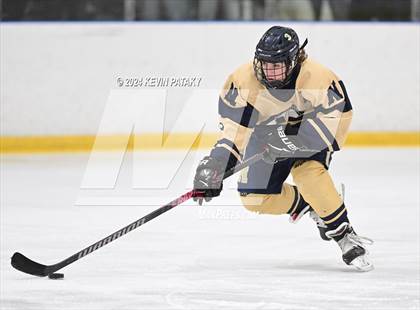 Thumbnail 2 in Newington Co-op vs. Conard (CCC South Final) photogallery.