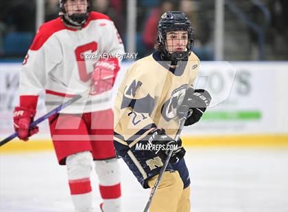 Thumbnail 3 in Newington Co-op vs. Conard (CCC South Final) photogallery.