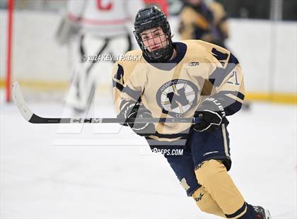 Thumbnail 1 in Newington Co-op vs. Conard (CCC South Final) photogallery.