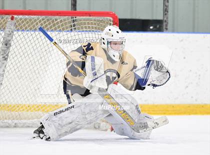 Thumbnail 1 in Newington Co-op vs. Conard (CCC South Final) photogallery.