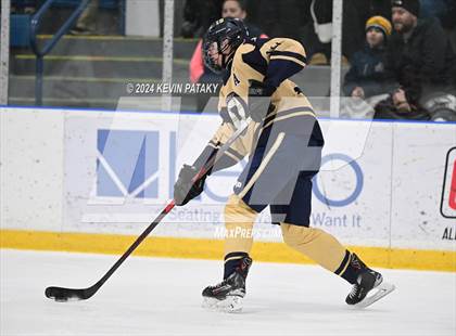 Thumbnail 3 in Newington Co-op vs. Conard (CCC South Final) photogallery.
