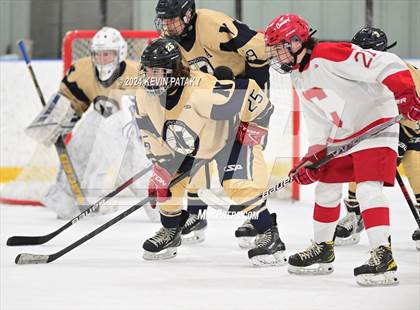 Thumbnail 2 in Newington Co-op vs. Conard (CCC South Final) photogallery.
