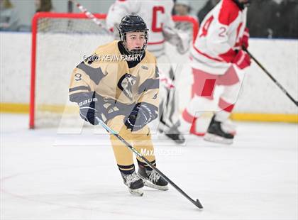 Thumbnail 1 in Newington Co-op vs. Conard (CCC South Final) photogallery.