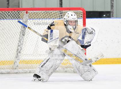 Thumbnail 3 in Newington Co-op vs. Conard (CCC South Final) photogallery.