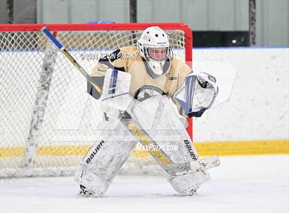 Thumbnail 2 in Newington Co-op vs. Conard (CCC South Final) photogallery.