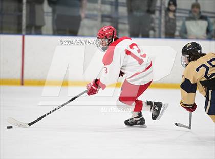 Thumbnail 1 in Newington Co-op vs. Conard (CCC South Final) photogallery.
