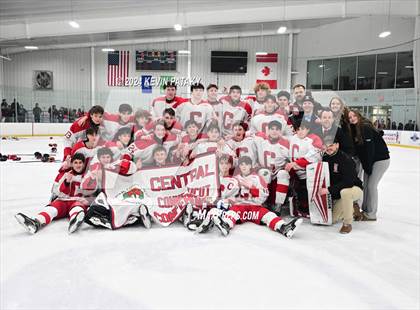 Thumbnail 3 in Newington Co-op vs. Conard (CCC South Final) photogallery.