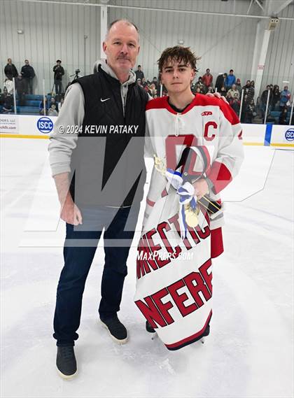 Thumbnail 3 in Newington Co-op vs. Conard (CCC South Final) photogallery.