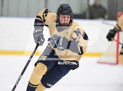 Thumbnail 2 in Newington Co-op vs. Conard (CCC South Final) photogallery.