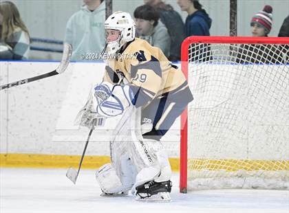Thumbnail 3 in Newington Co-op vs. Conard (CCC South Final) photogallery.